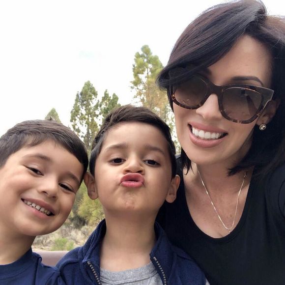 Meet your Posher, Melissa - Picture 4 of 5